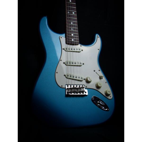 Fender 66 Strat Deluxe Closet Classic, Rosewood Fingerboard, Aged Lake Placid Blue