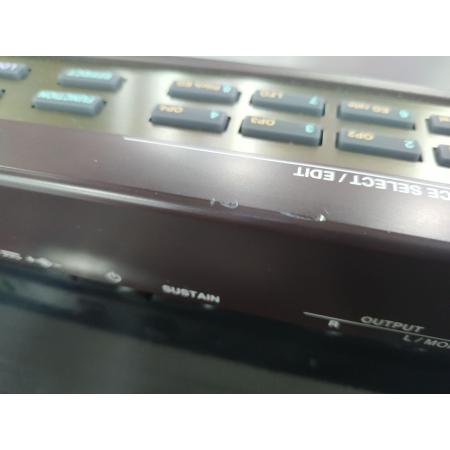 Reacondicionados y saldos Yamaha Reface DX Sintetizador B-Stock