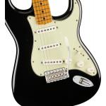Fender LTD Vintera II Road Worn 60s Stratocaster MN BLK Guitarra Eléctrica