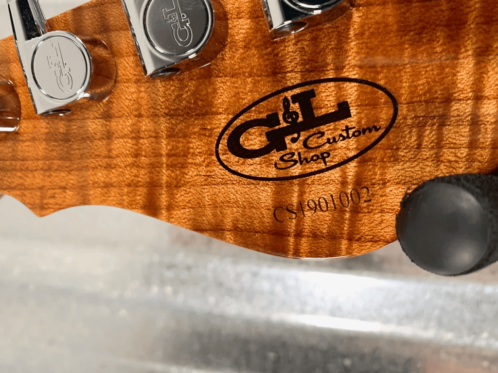 Guitarras G&L Custom Shop Clavijero